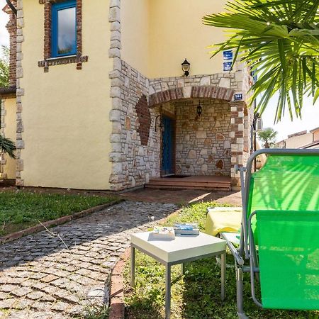 Villa-Johanna Kaštelir Esterno foto