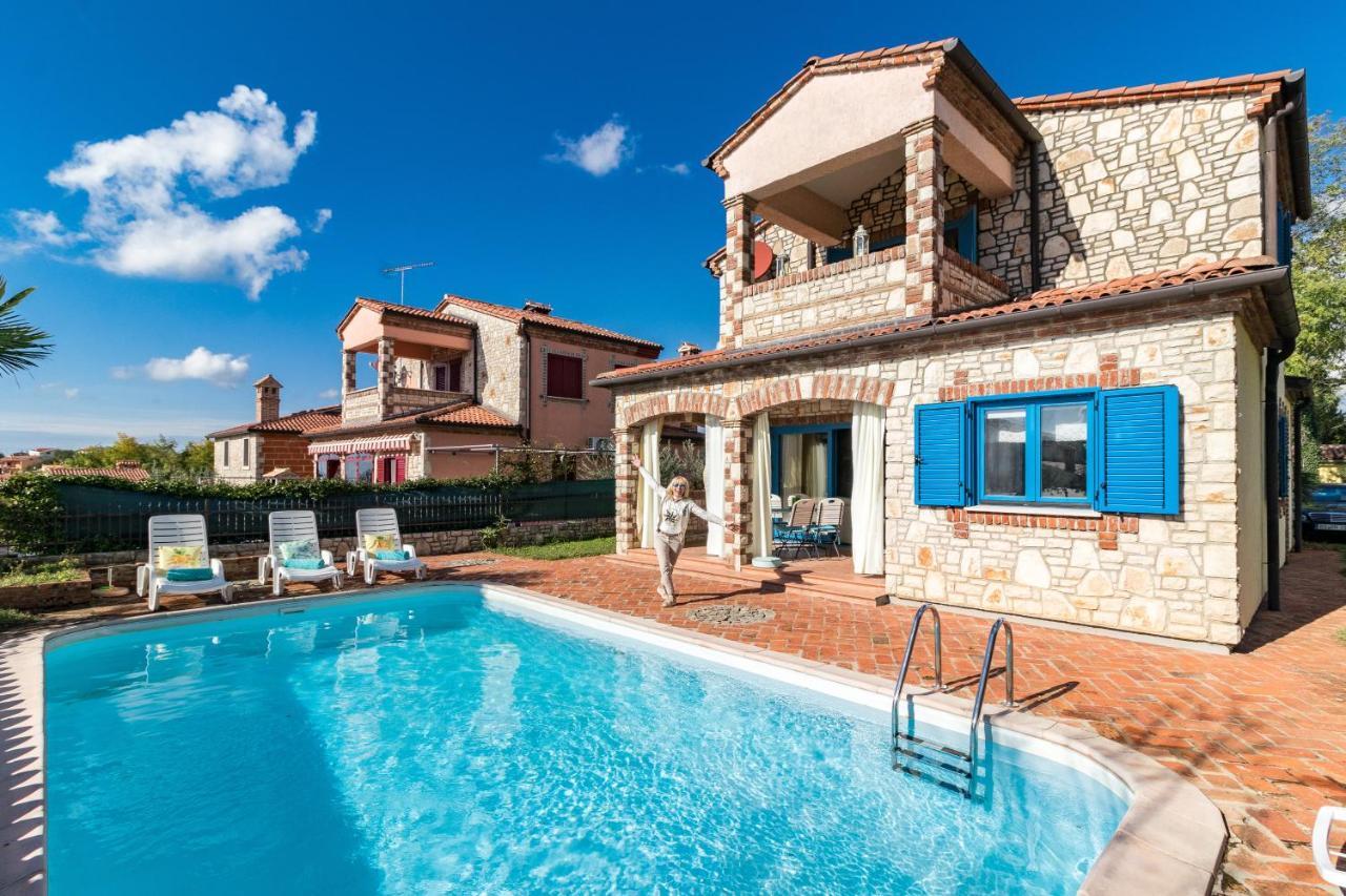 Villa-Johanna Kaštelir Esterno foto